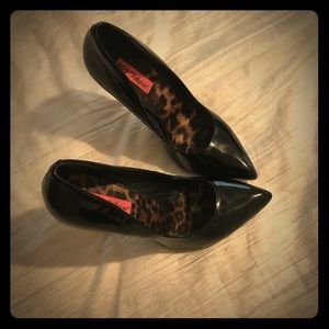 Black Betsey Johnson Stilettos Size 8